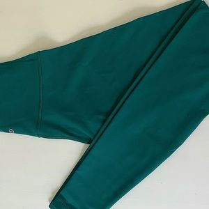 Lululemon Wunder Under